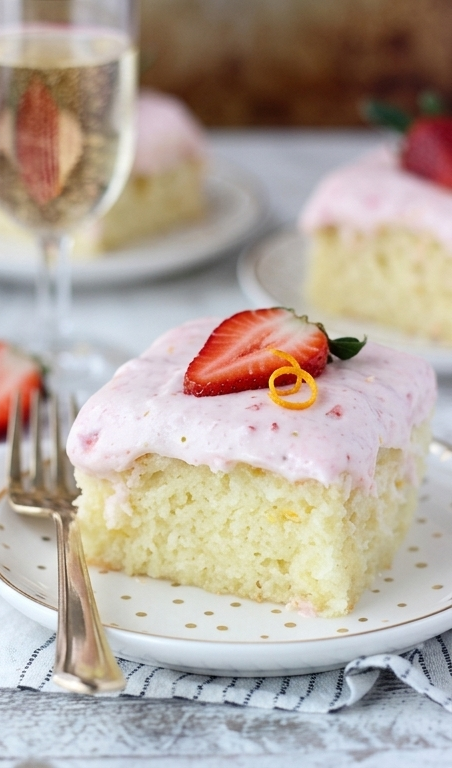 Strawberry-Champagne-Cake-pin1